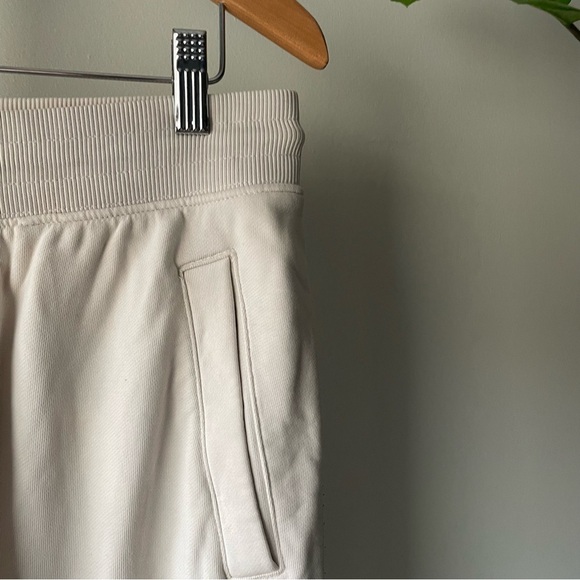 Hugo Boss Jersey Jogger Sweatpants Cream Red Label Mens Size Medium - Picture 5 of 9